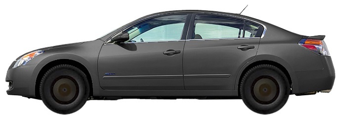 l32-sedan